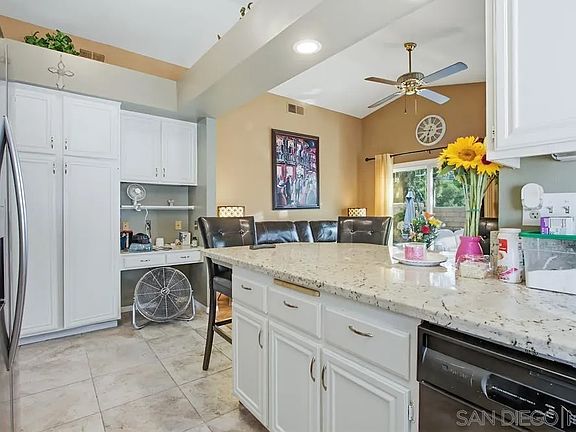 3rd image of 2170 Shadetree Ln