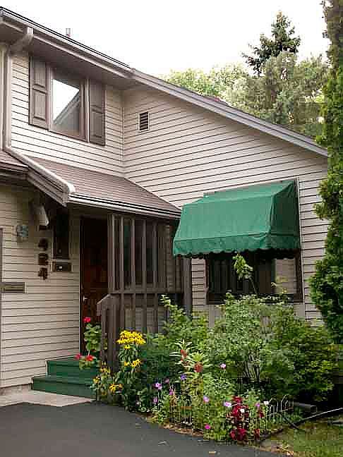 1st image of 815 5th Ave SE
