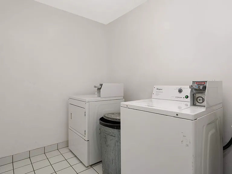 10890 S Shore Dr #12 — Photo 21