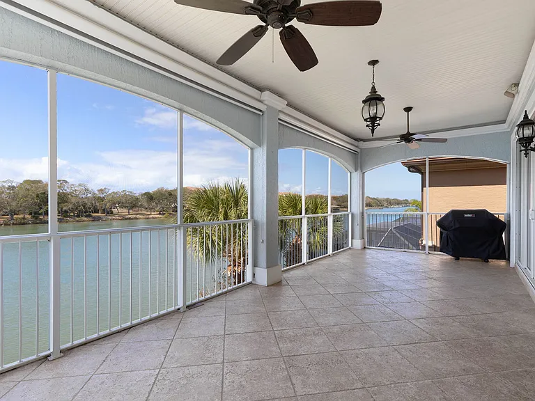 262 Yacht Harbor Dr — Photo 37