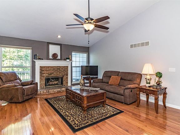 2nd image of 13605 Tesson Oaks Ct
