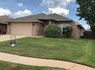 4108 Green Apple Dr, Moore, OK 73160