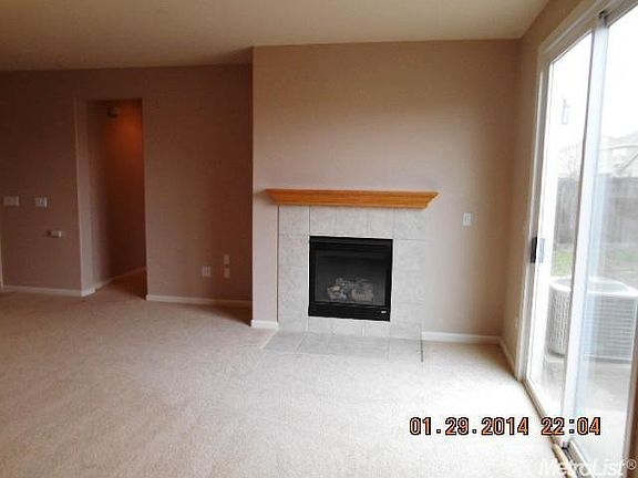 4th image of 3150 Hopland St