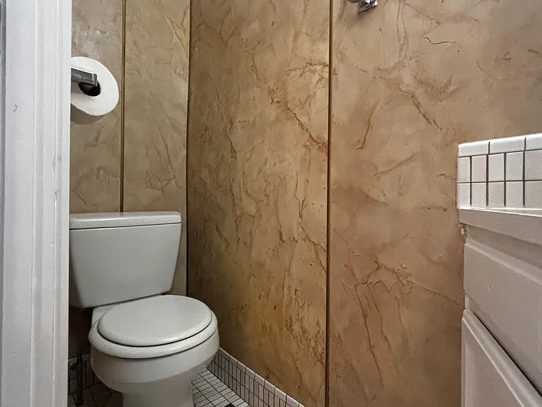 72-74 Judson St #2 — Photo 10
