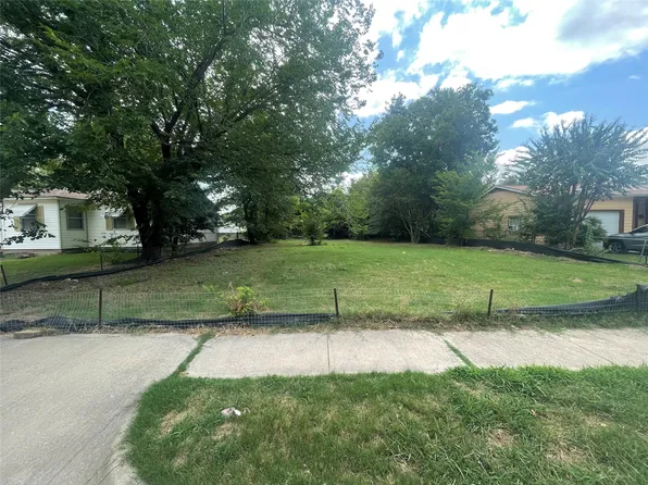 1802 Milner Rd, Irving, TX 75061