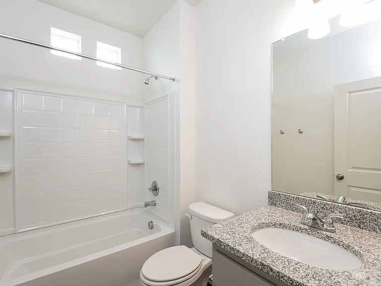 18557 E 47th Pl — Photo 17