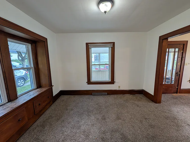 1263 Lexington Ave — Photo 9