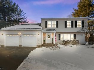 77 Rolling Ridge Rd, West Milford, NJ 07480