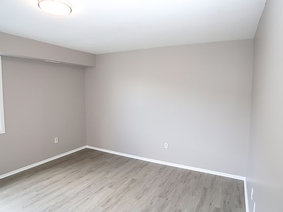4th image of 1709 Crimson Tree Way APT D