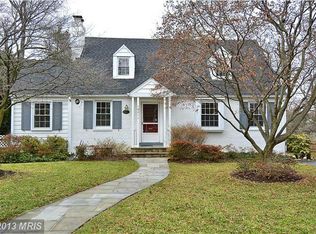 10211 Southmoor Dr, Silver Spring, MD 20901