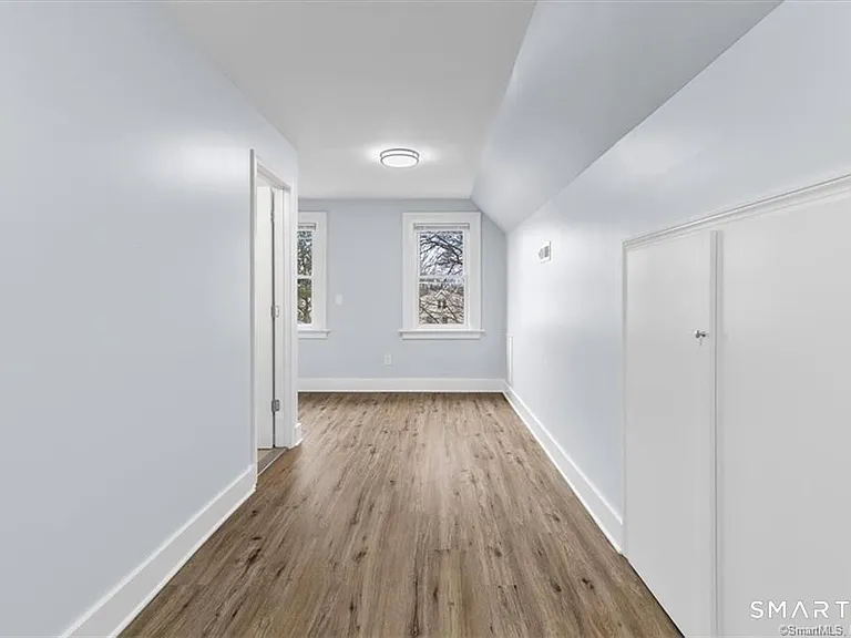 55 Admiral St #2 — Photo 30