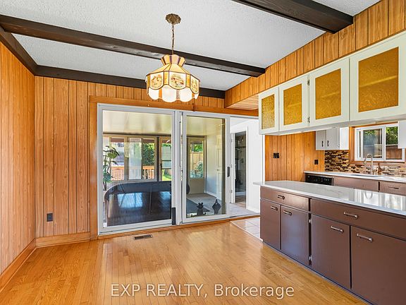 4th image of 5904 Prospect St