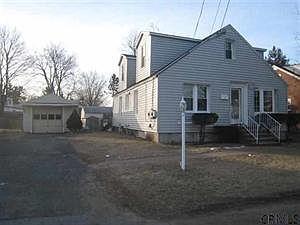 1st image of 6 Warmington St