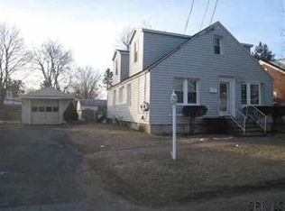 6 Warmington St, Albany, NY 12205