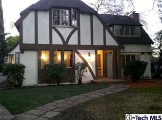 1186 N Marengo Ave, Pasadena, CA 91103