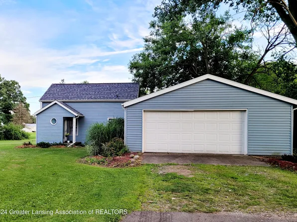 8924 Seney Dr, Dimondale, MI 48821