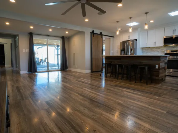 313 N Sunset St, La Habra, CA 90631