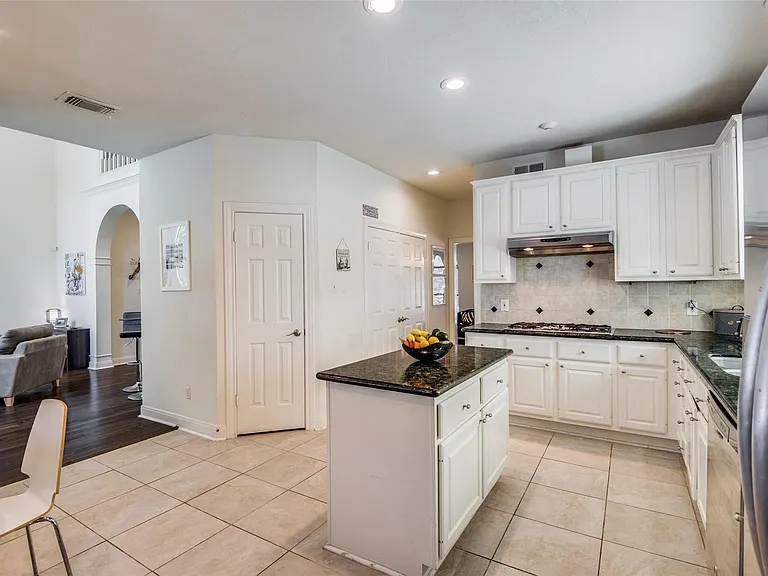 14202 Scarborough Fair St — Photo 19