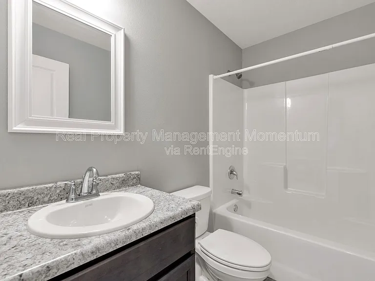 971 Genevieve Ave — Photo 9