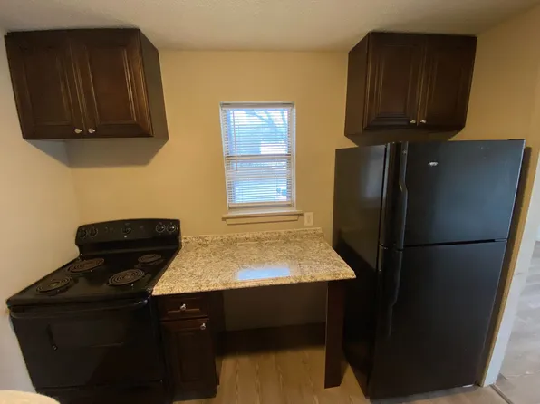 2908 Lawnridge Ct APT C, Columbia, MO 65202