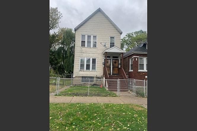 1st image of 7234 S Peoria St #1