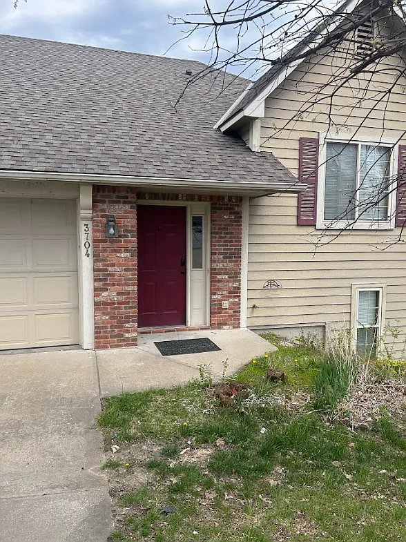 Building Photo - 3704 Gunnison Dr
