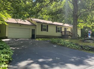 114 Ridge Dr, Milford, PA 18337