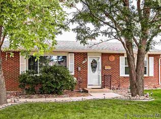 1123 S Arp Ave, Cheyenne, WY 82007