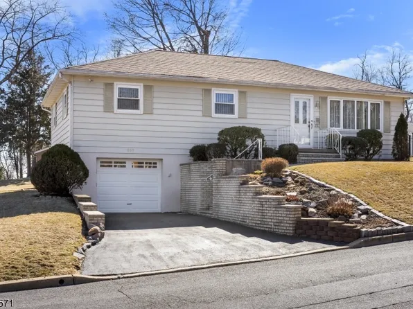 809 New York Ave, Raritan Boro, NJ 08869