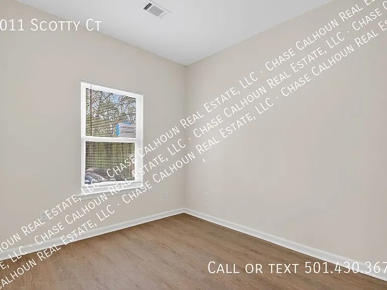 2011 Scotty Ct — Photo 8