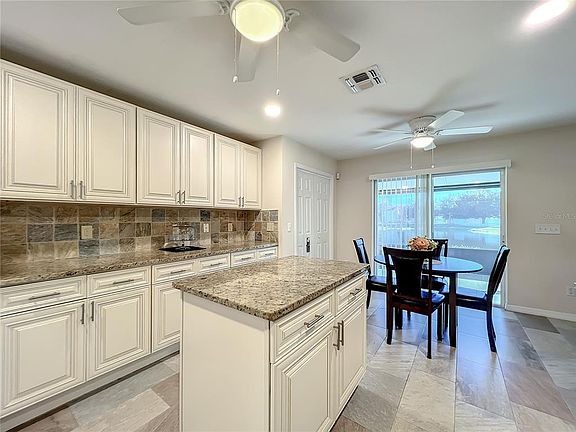 4th image of 1245 Ocklawaha Dr