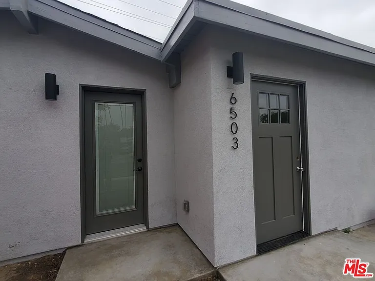 6503 Geyser Ave — Photo 2