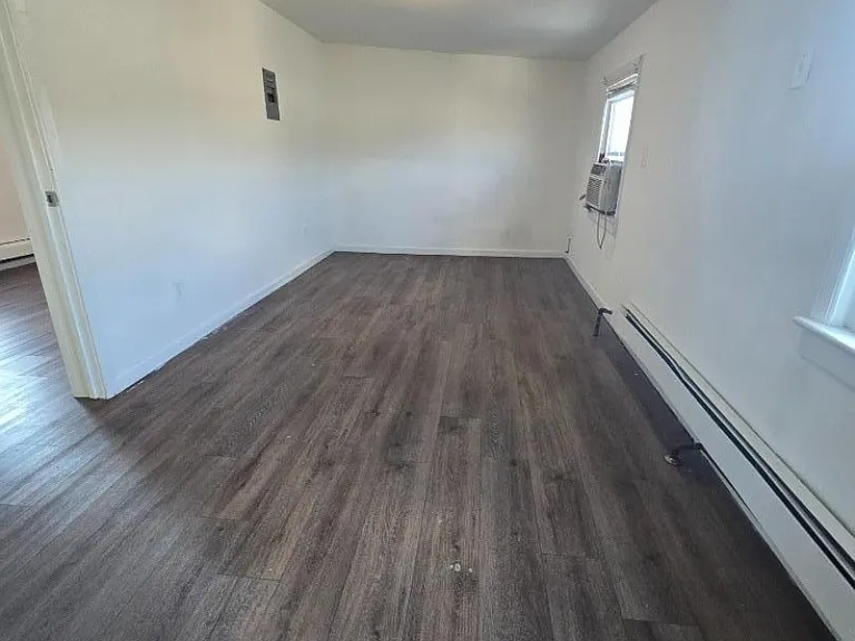 115 Pine St #3 — Photo 6