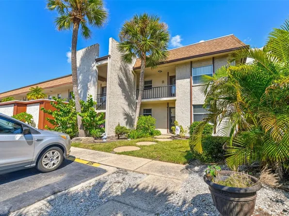 2750 E Bay Dr APT 14A, Largo, FL 33771