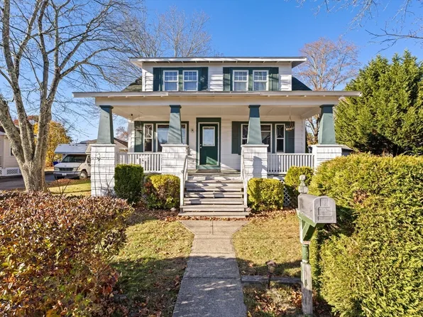 3 Kurts Pl, Taunton, MA 02780