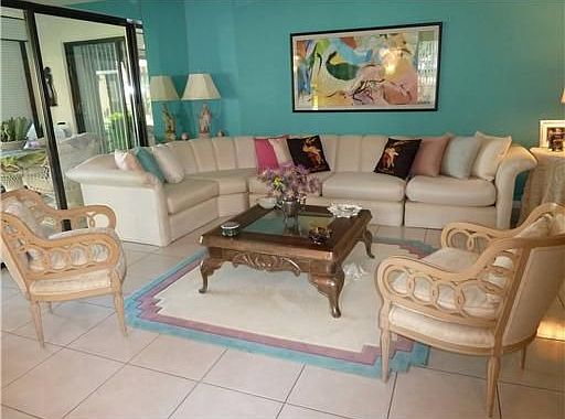 Home For Sale In Palm Chase Lakes