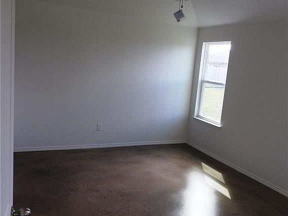 5th image of 4406 Jim Foley Dr