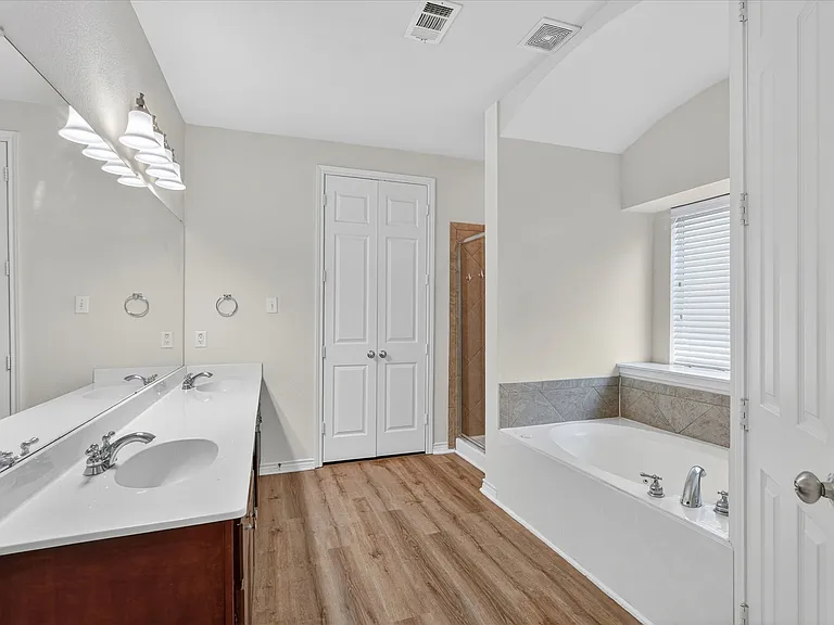 11823 Eden Ln — Photo 20