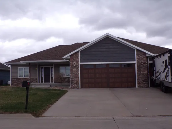 108 Taylor St, Saint Paul, NE 68873