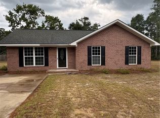 106 Nelson St, Reidsville, GA 30453