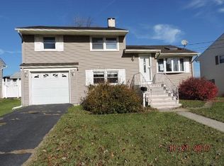104 Markowitz St, Carteret, NJ 07008
