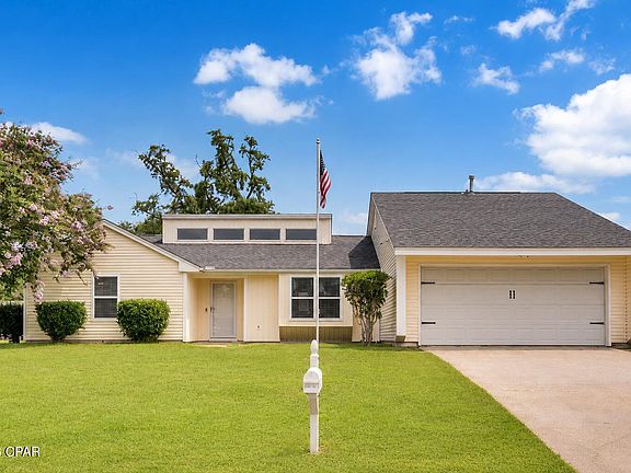 2nd image of 2027 Willow Bend Ln