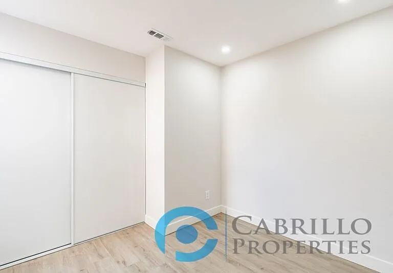 4776 Bancroft St #3 — Photo 12