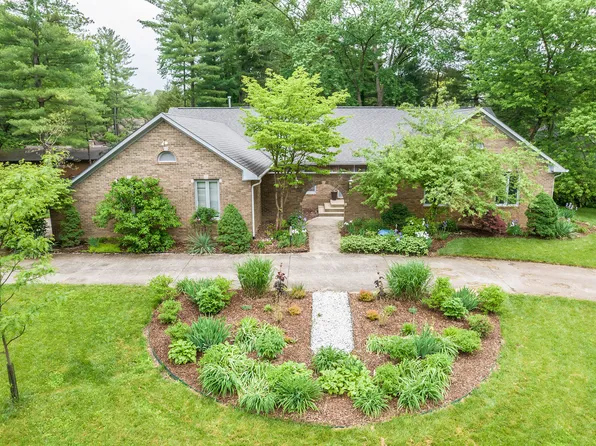 5237 Olympia Dr, Indianapolis, IN 46228