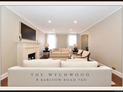 8 BARSTOW #6-D, Great Neck, NY, 11021