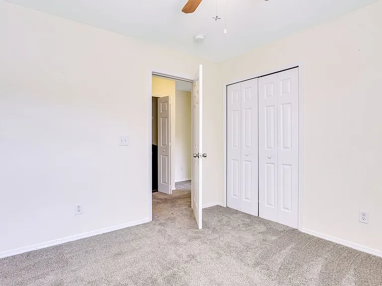 51 Fairgreen St — Photo 21