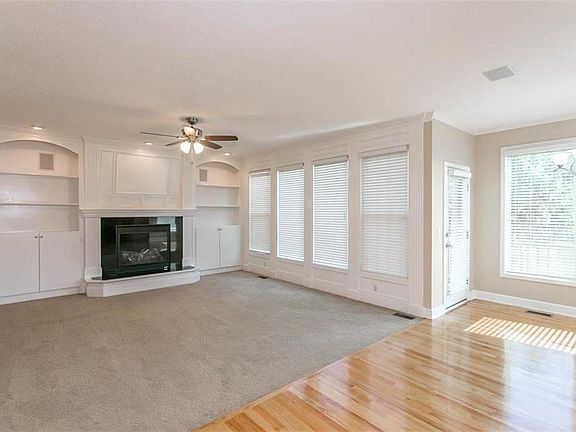 5th image of 22705 W 46th Ter