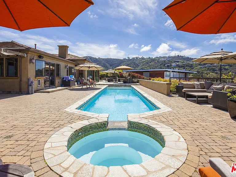 2624 Costebelle Dr — Photo 40