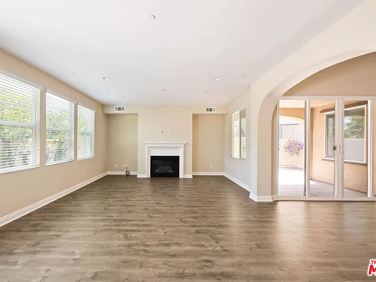 5929 Spelthorne Ln — Photo 5