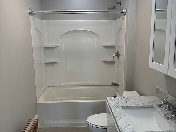 4th image of 79 Buzzell St #2NDFLOOR